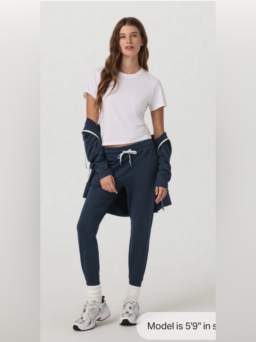Performance Joggers - Picture 2 of 5